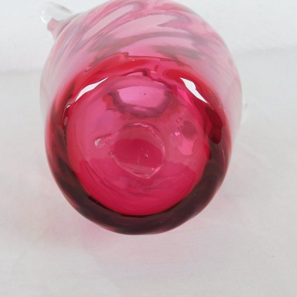 Handblown Clear Cranberry Swirled Glass Vase Ruffled Rim Double Handled 8.25" - Picture 8 of 8